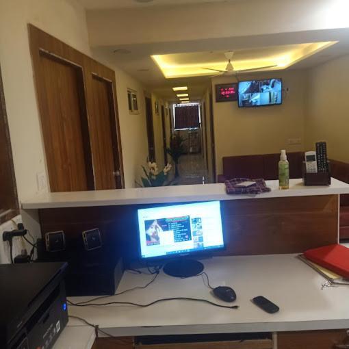 Galaxy Inn Hotel Ahmedabad Exterior foto